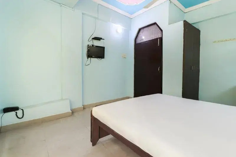 SPOT ON 46219 Satkar Guest House