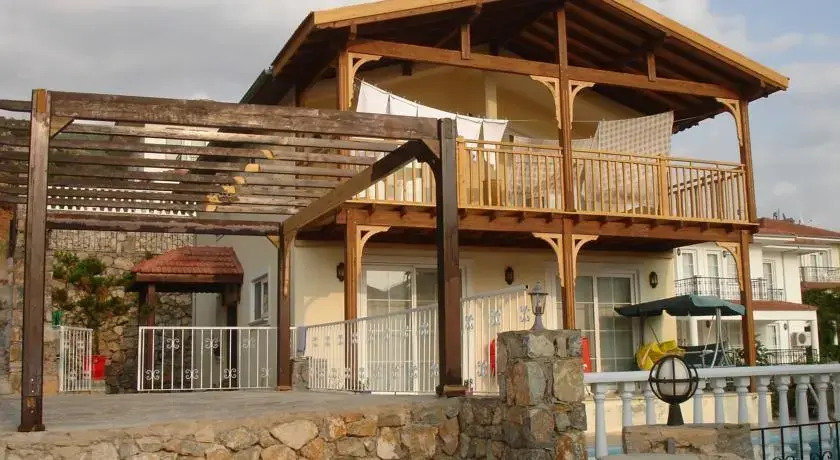 Villa Green World