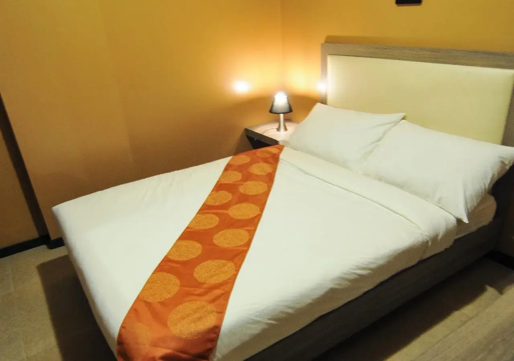 isuites Hotel