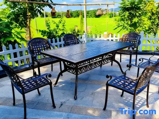 Wuxing Diaolou Guesthouse