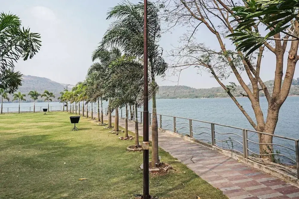 OYO 24344 Aquarius Resort