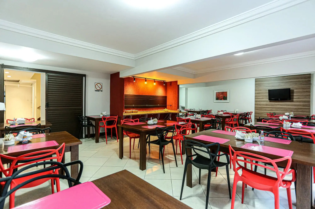Sandri City Hotel