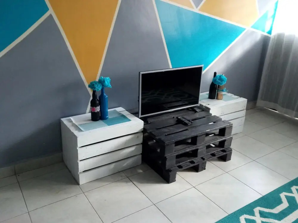 Hirwado Homes & Cozy Rooms JKIA -3 Bedrooms With 5beds, 2Baths - 500metres From Each Other
