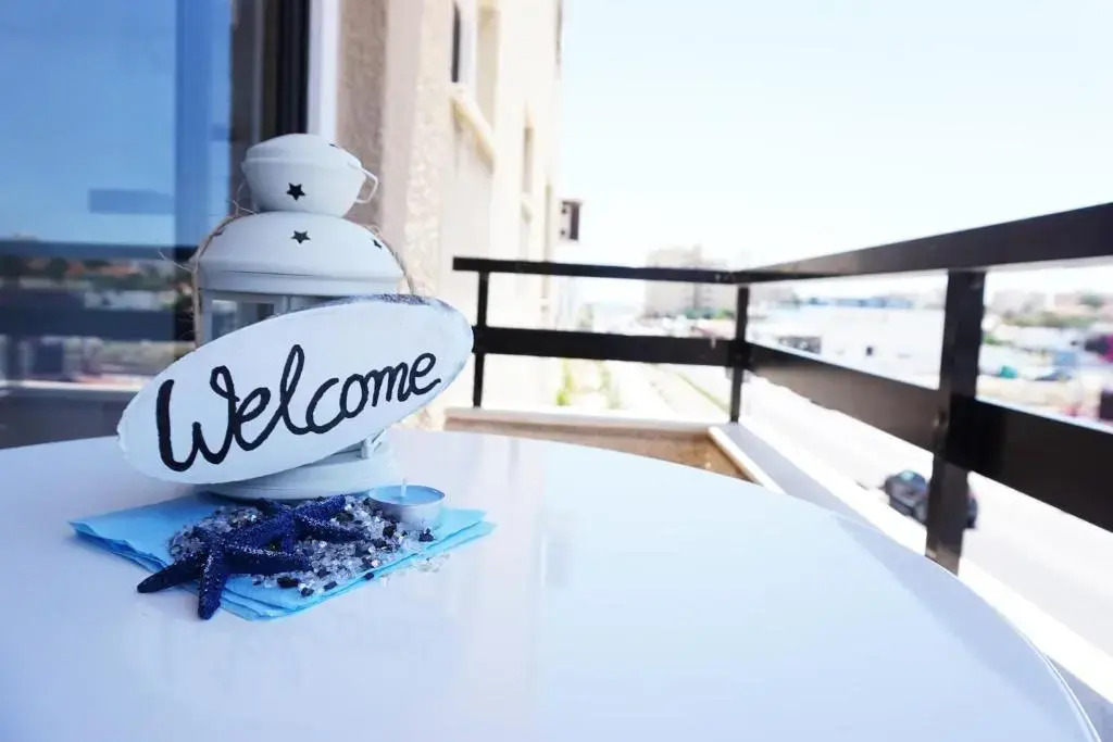 Lazuli Beach Apartment 209