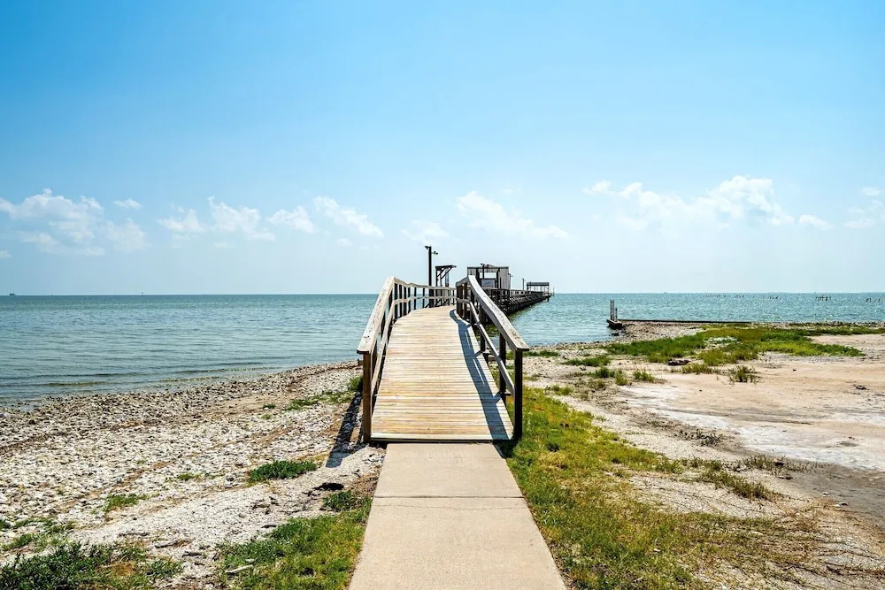 Laguna Reef 308 - Beautiful Bay View by Ryson Vacation Rentals