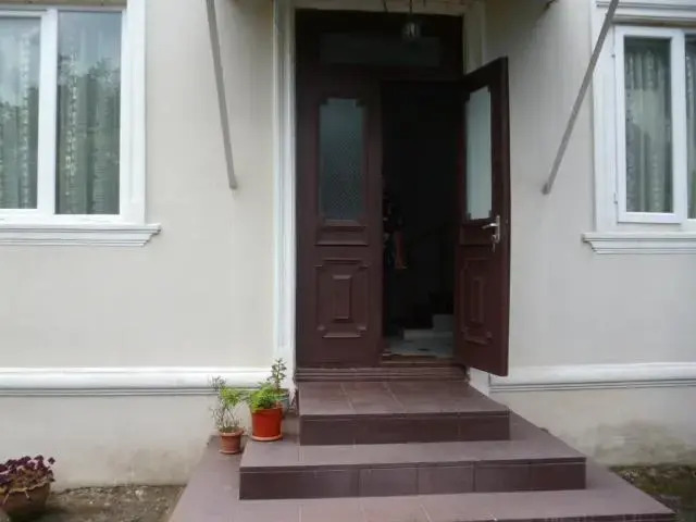 Irakli Guest House