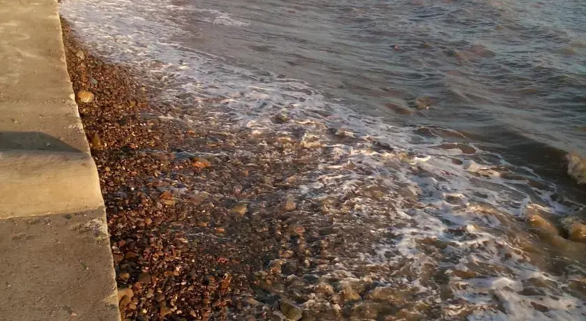 Эллинг около Моря