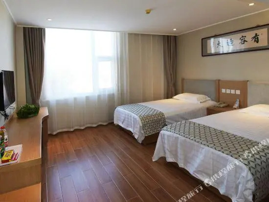 Huayang Hotel