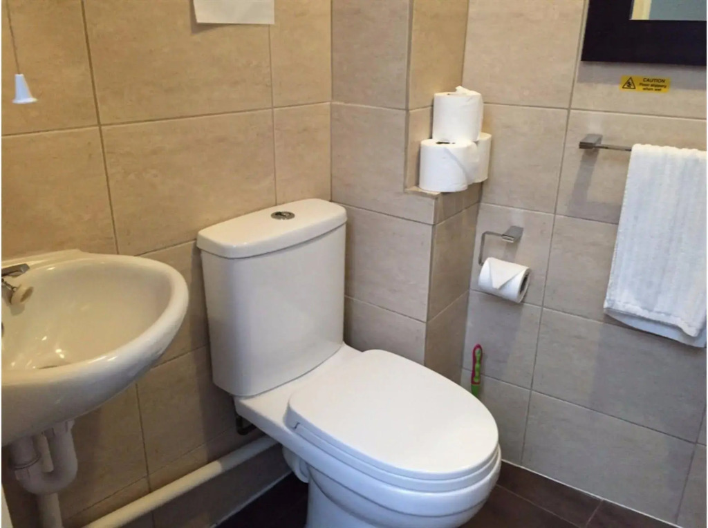 Sarnia Guest House