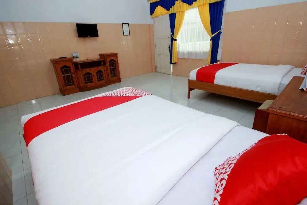 OYO 1669 Hotel Vista Syariah