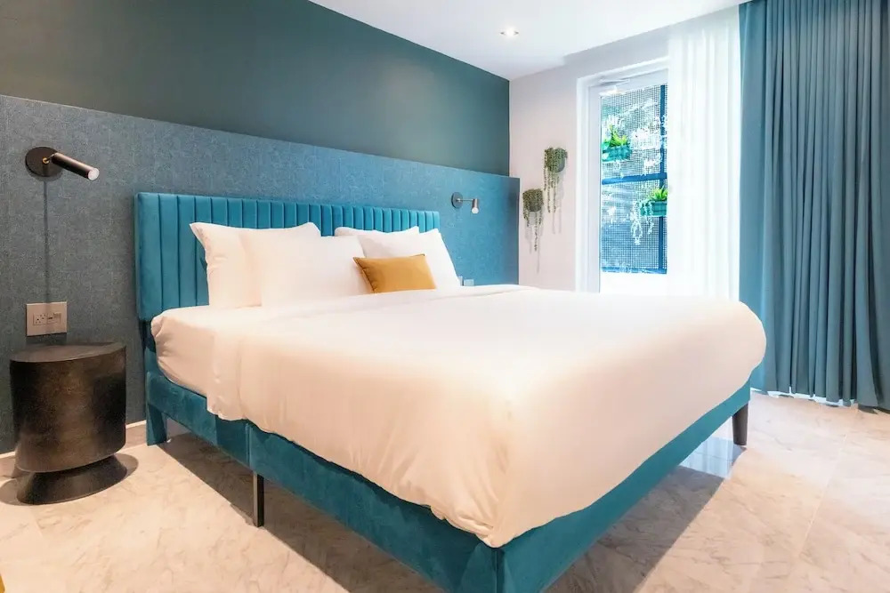 Portofino 4BD Suite Pool Resort Vibe