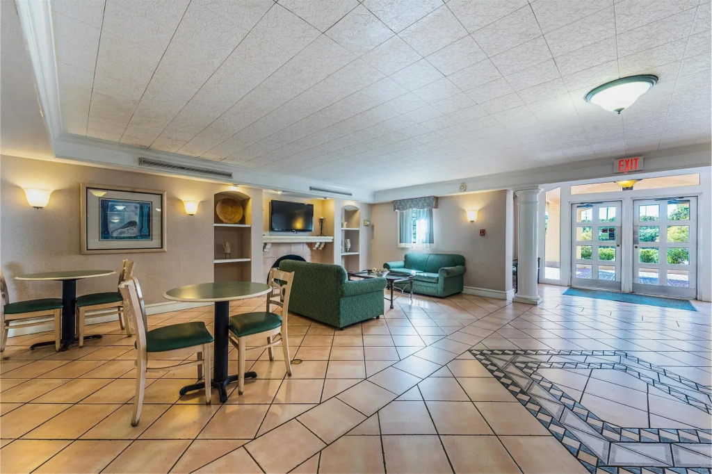 Motel 6-Knoxville, TN