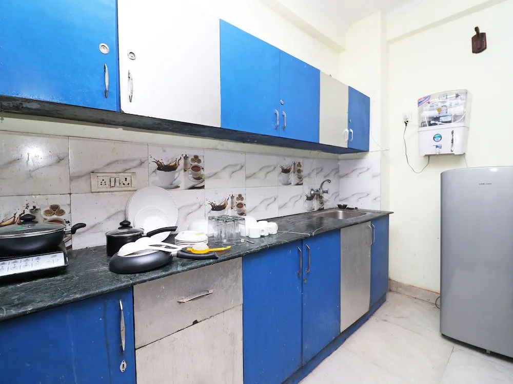 Abaan Heights by OYO Rooms