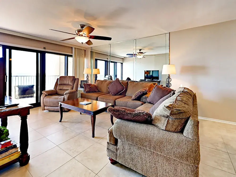 2800 Gulf Blvd Home Unit 806 2 Bedrooms 2 Bathrooms Home