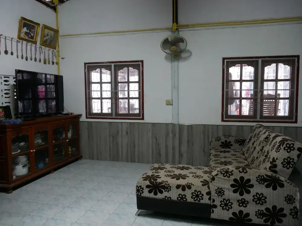Muangluangraek Homestay