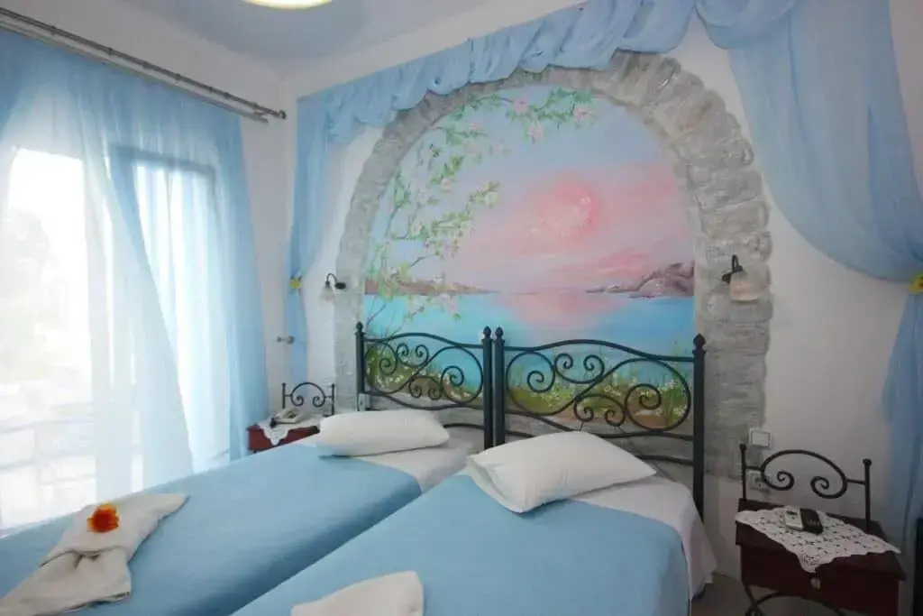 Dibellee Mykonos Studios