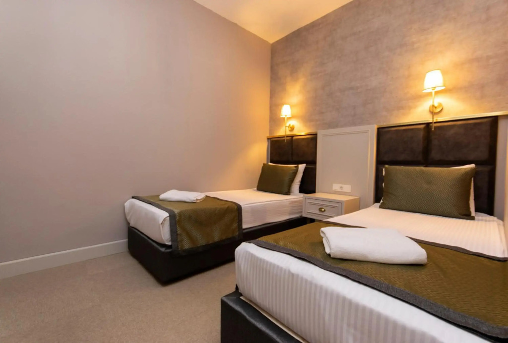 CONNECT THERMAL HOTEL