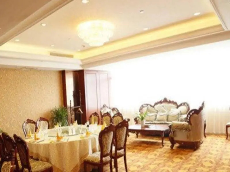 Home Inn Select (Yancheng No.1 Middle School Jinying Shopping Center Branch)