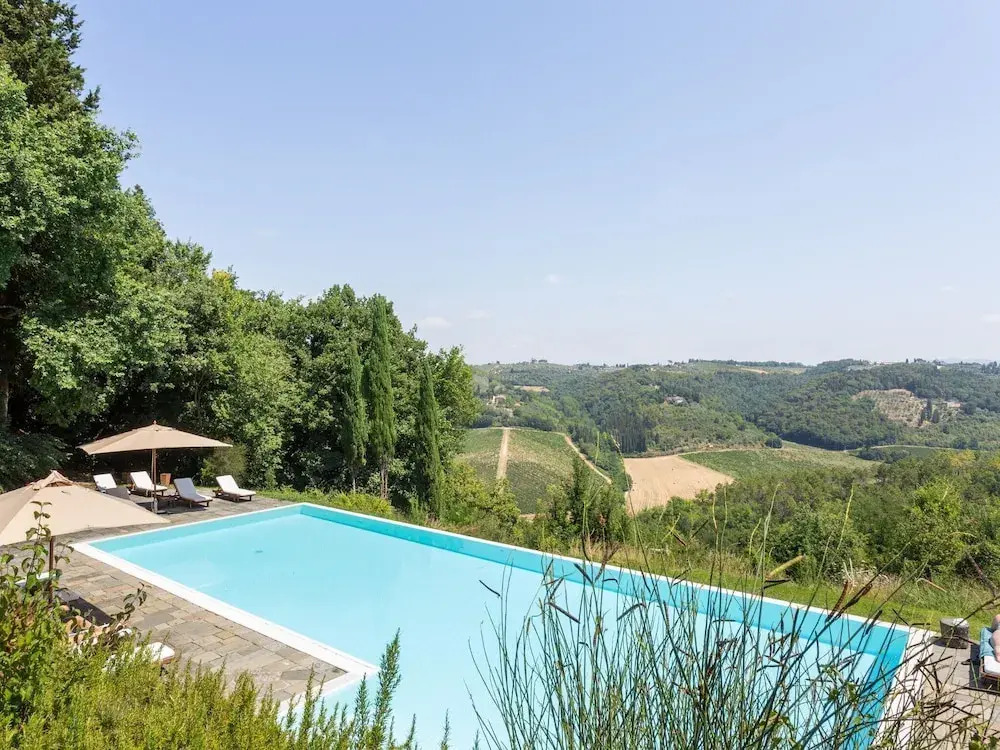 Deluxe Apartment in Montefiridolfi with Swimming Pool