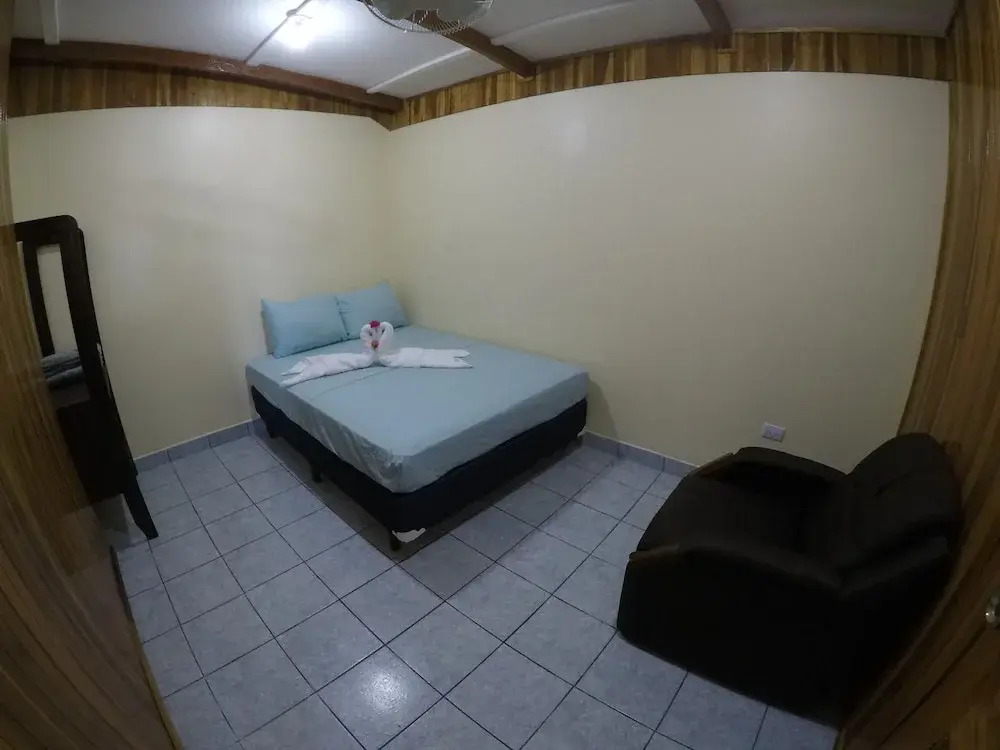 Apartamentos QR La Fortuna - Adults Only