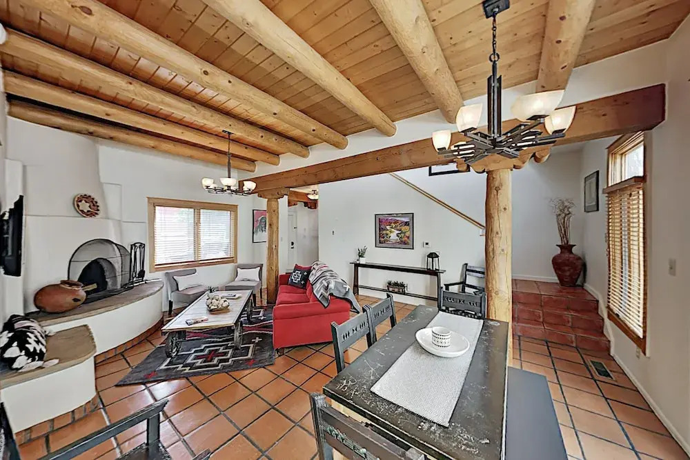 San Francisco At Zona Rosa: Near Plaza & Railyard 3 Bedroom Condo