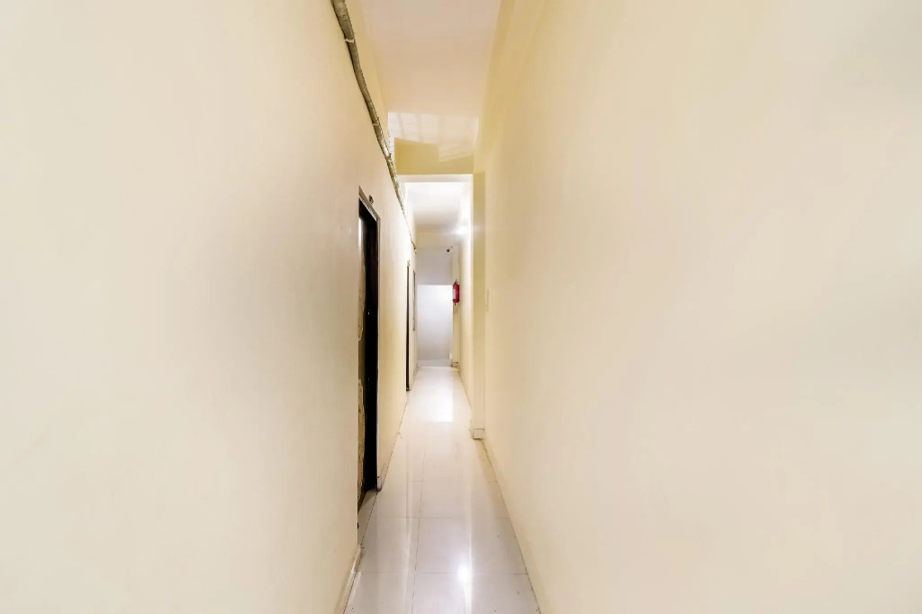 OYO 71029 Hotel Saraswati Inn