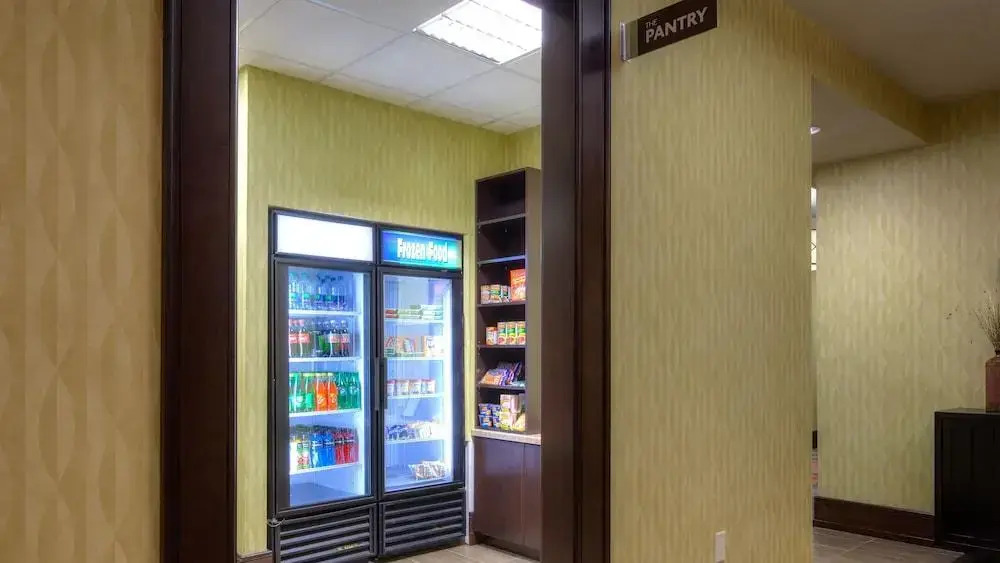 Staybridge Suites Hamilton-Downtown