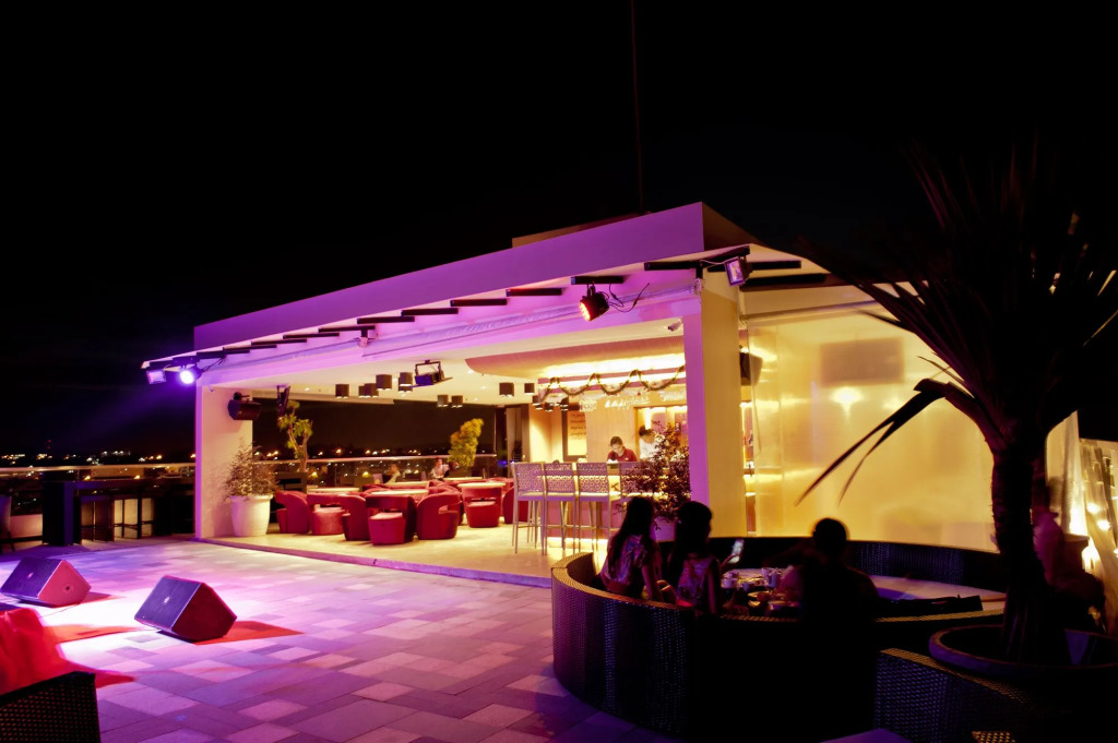 Biz Hotel Batam