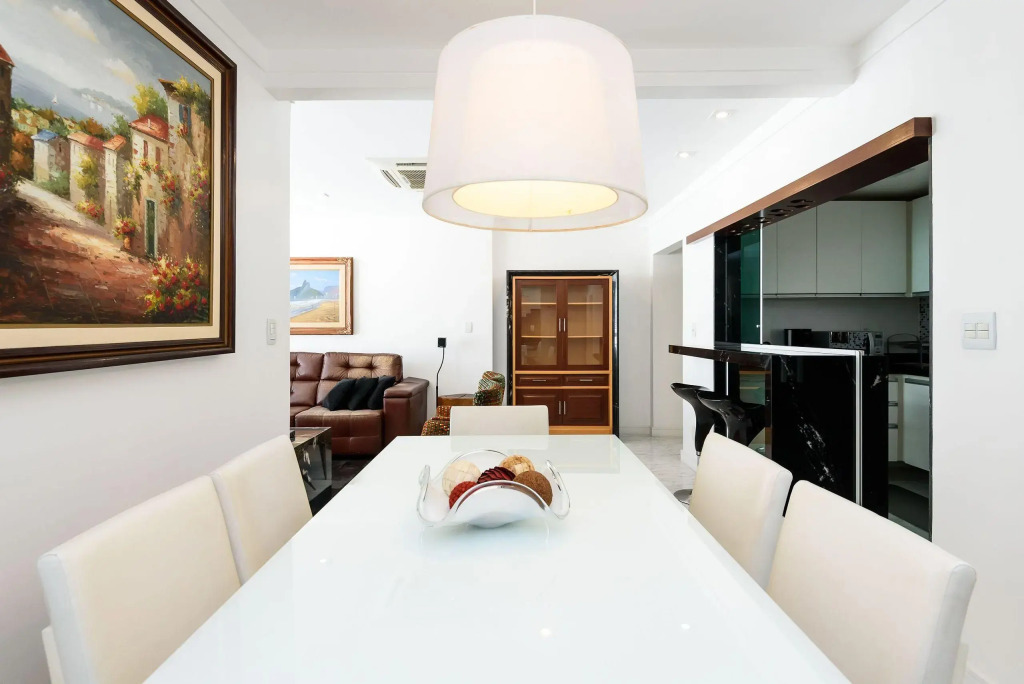 3 quartos a 200m da Praia de Ipanema | VP 220/801