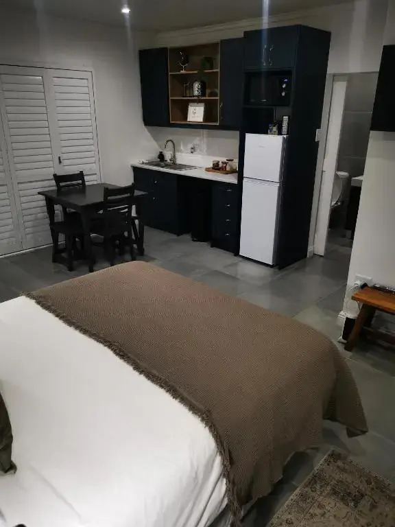 10 Jock Meiring Guesthouse Unit 3