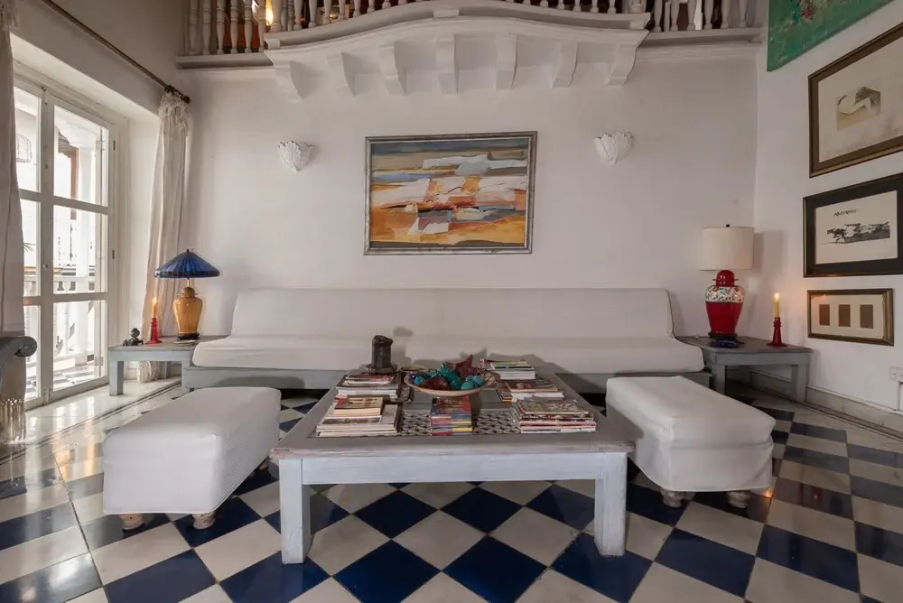 Incredible 3BR Apartment w Pool Rooftop in Centro Amurallado