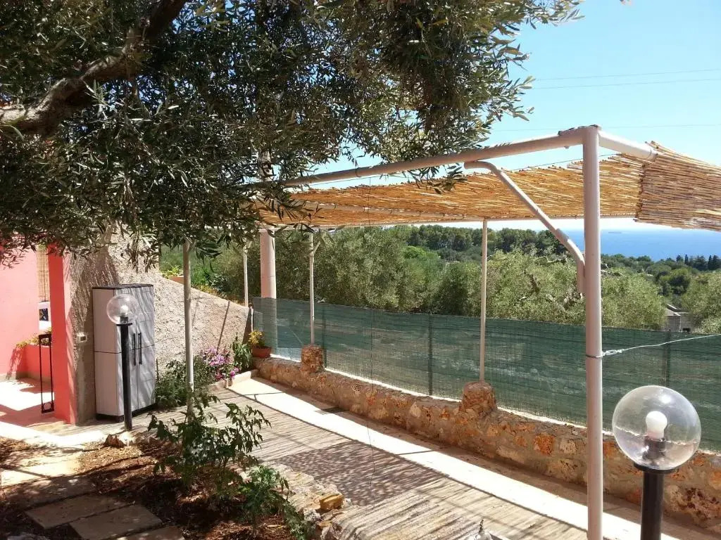 Dimora ideale SALENTO3 per coppia vista mare mozzafiato immersa nel verde per gli amanti della tranquilità