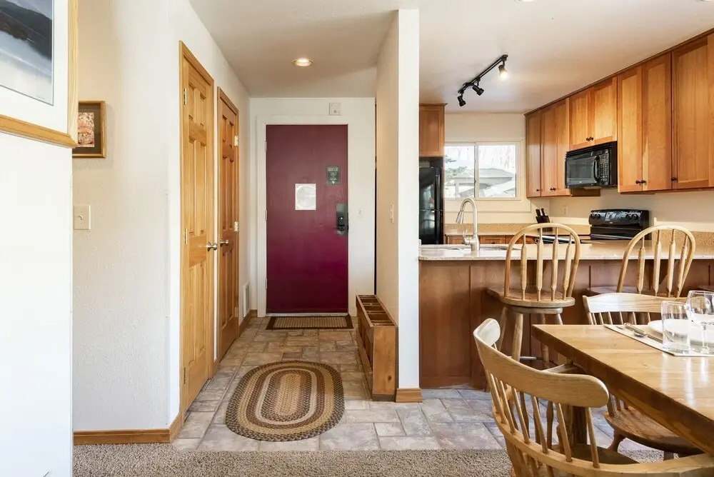 Snow Flower 131 2 Bedroom Condo by RedAwning