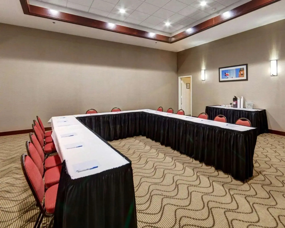 Comfort Inn and Suites Plano East