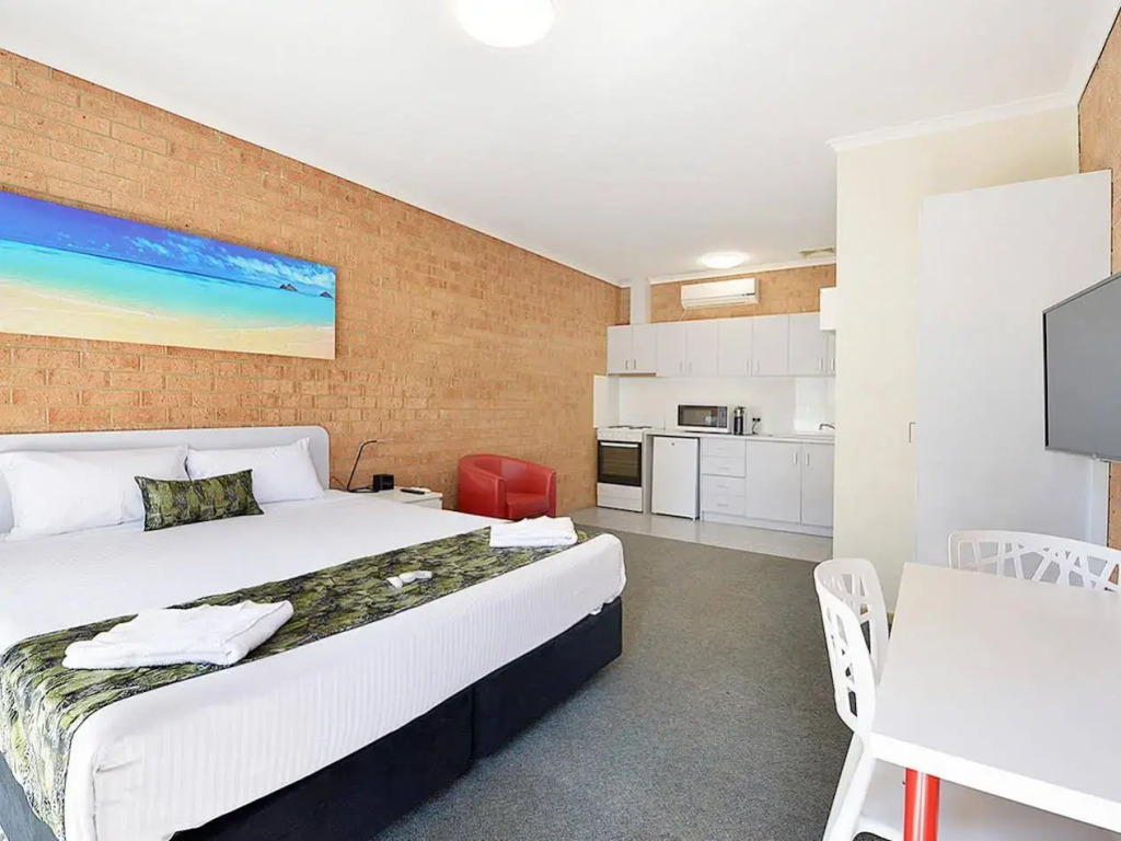 Cranbourne Motor Inn