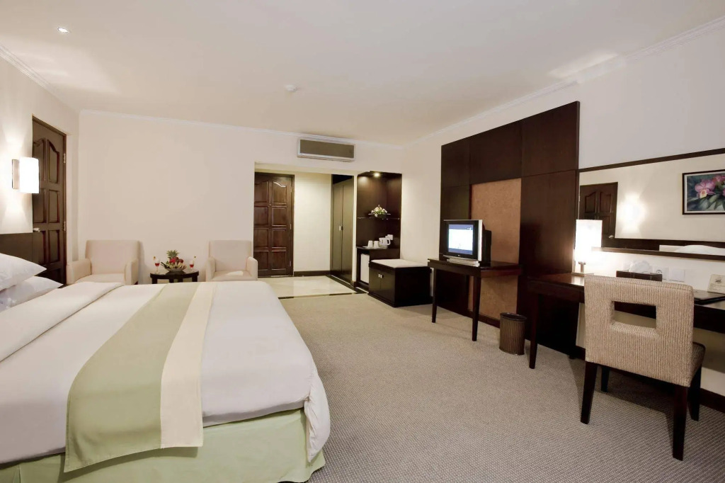 Grand Legi Hotel Mataram