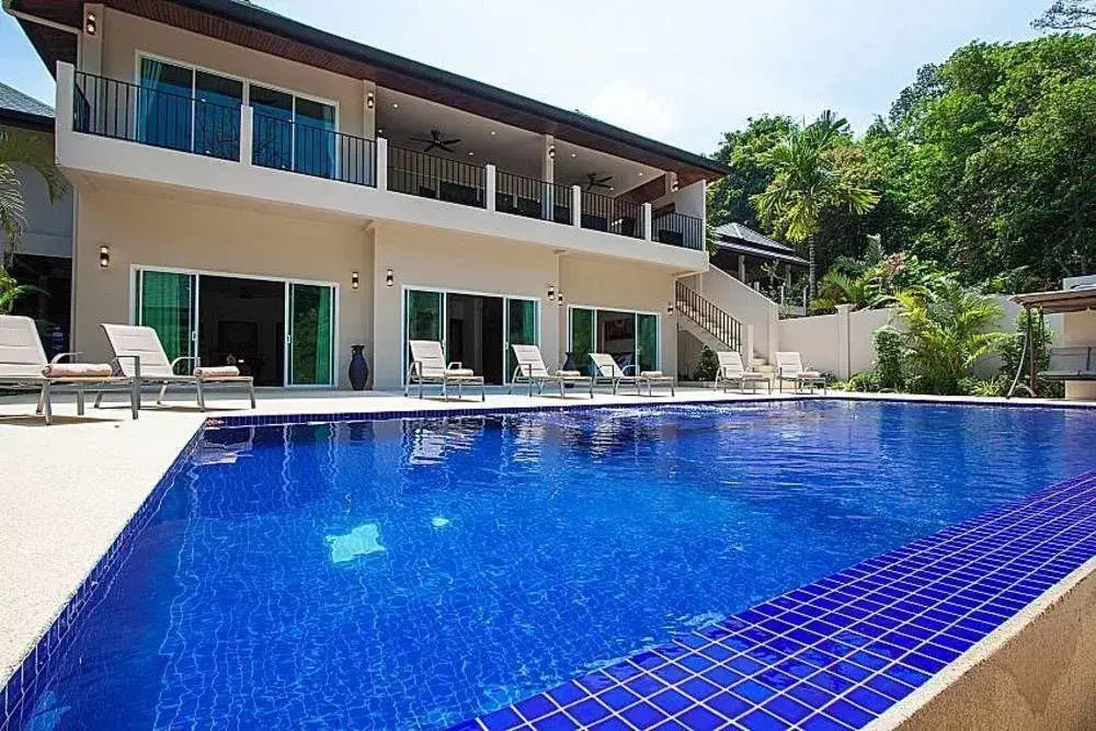 Si Mok Villa