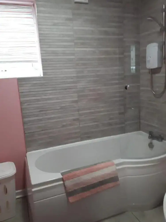 Cozy, Stylish 2 Bedroom Flat - Jesmond
