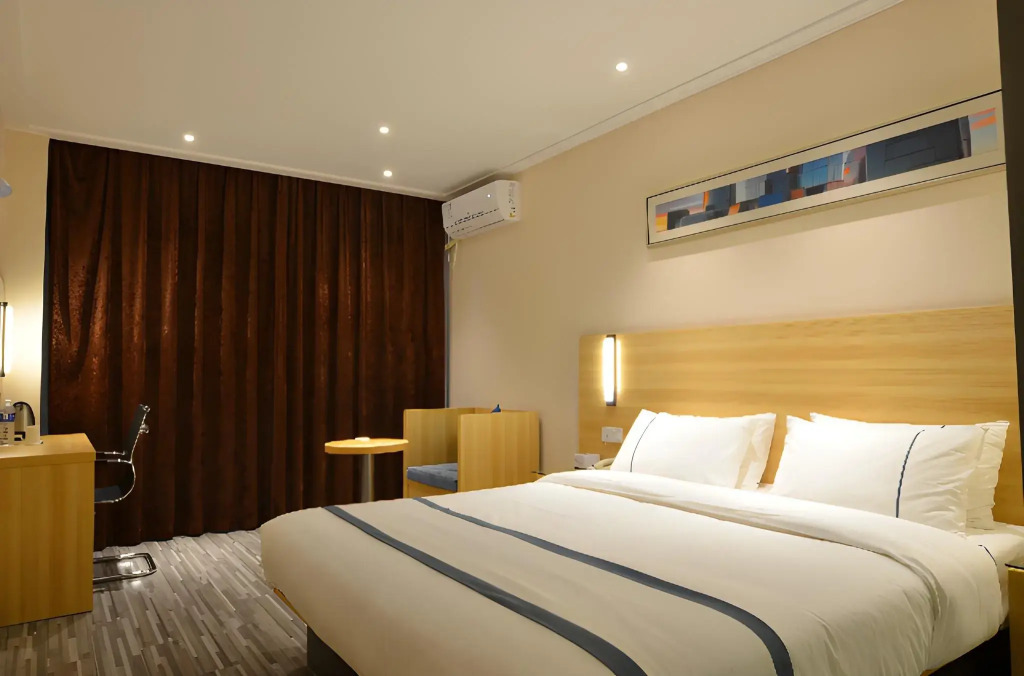 City Comfort Inn Huanggang Qichun Exhibition Center