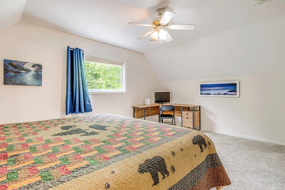 Lake Lure Mountain Retreat w/ Fire Pit & Gas Grill