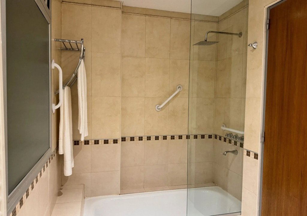 Roomie Salta by DOT Suites