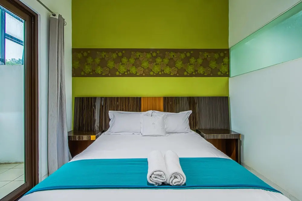Aira Rooms Anggrek Serat BSD