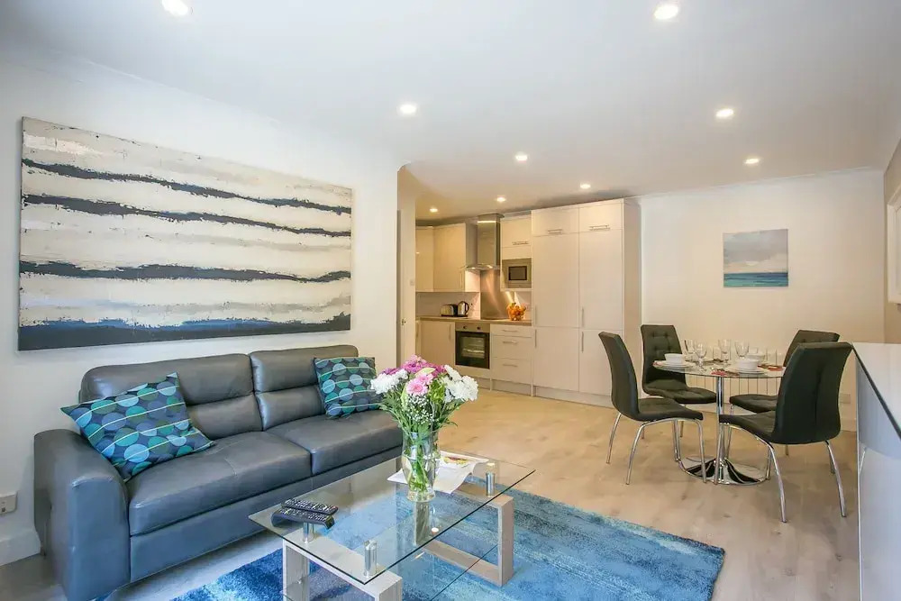 St Stephen's Green District Apartments 2