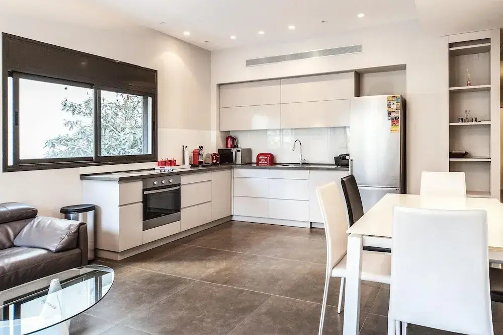 Luxury 3 BR Near the Beach