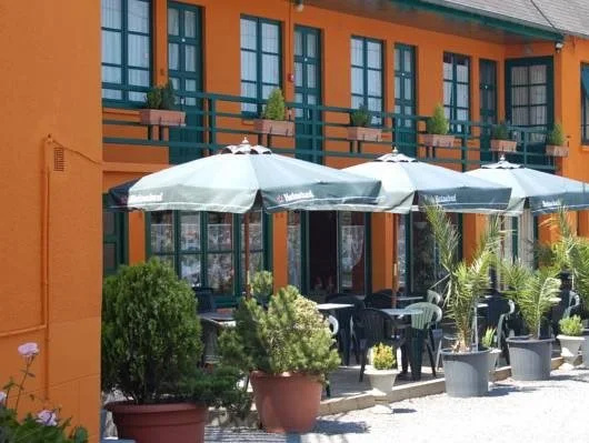 Hôtel Au jardin St Michel