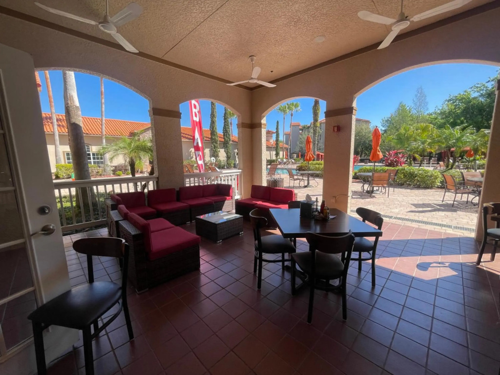 Apartment 3 BR in Tuscana Resort , 15" from Disney