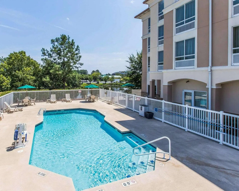 Comfort Suites Valdosta Mall Area