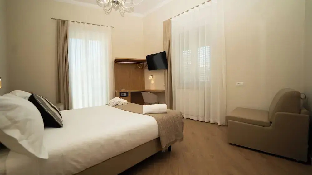 Manere Suites