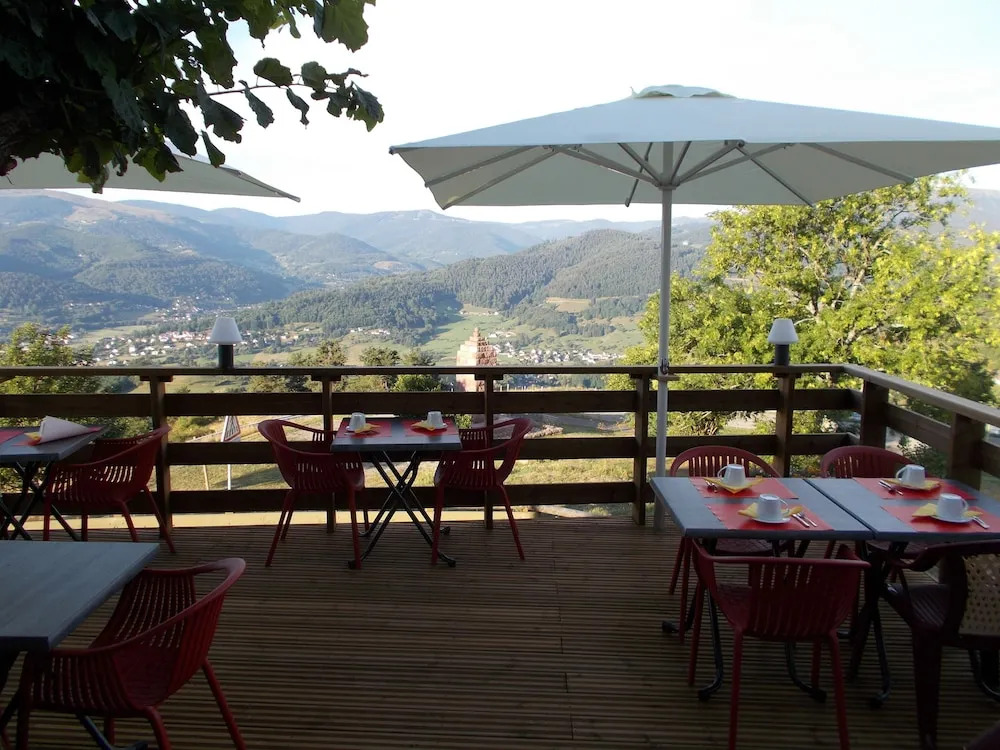 Logis Hôtel Restaurant Panorama