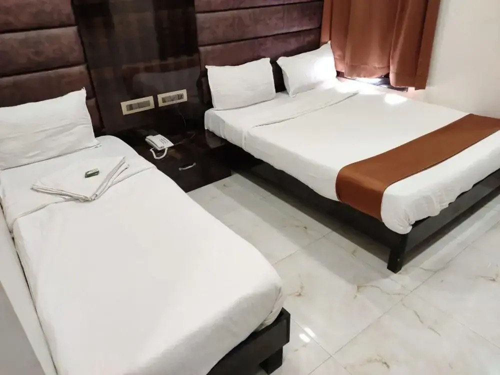 Hotel Dadar Residency near Tata Hospital